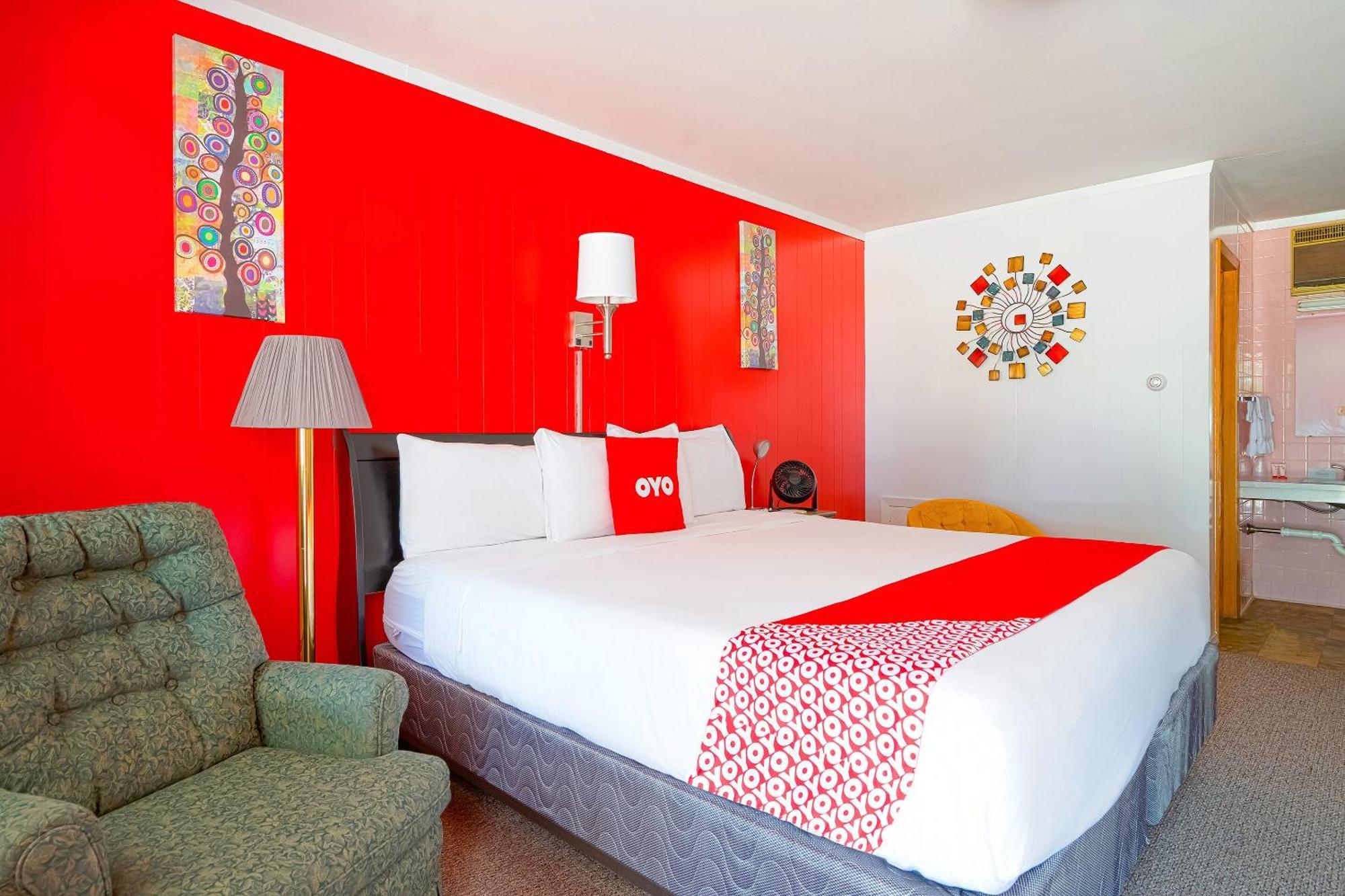 Oyo Hotel Lamberton Hwy 14 מראה חיצוני תמונה