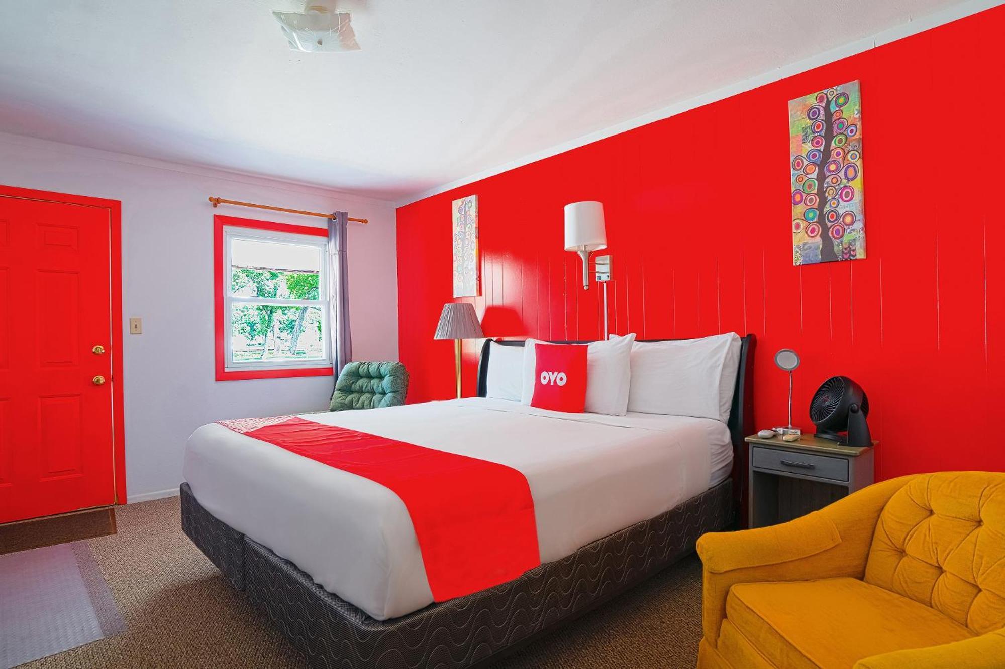 Oyo Hotel Lamberton Hwy 14 מראה חיצוני תמונה